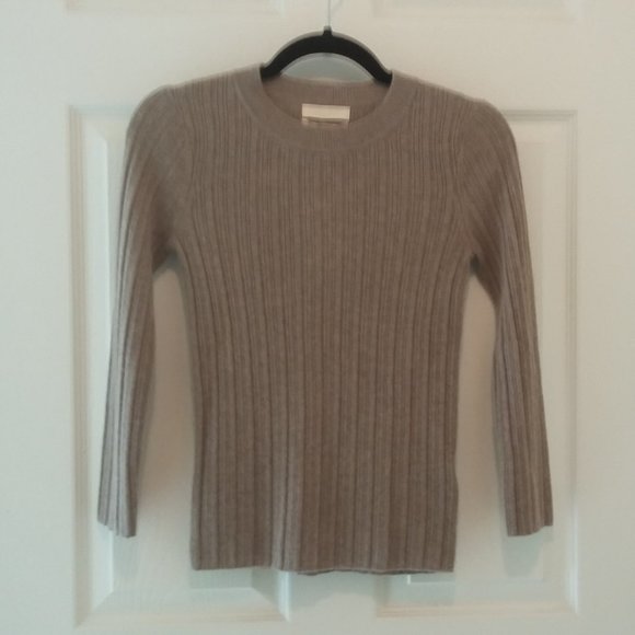H&M Cashmere Sweater - Picture 2 of 7